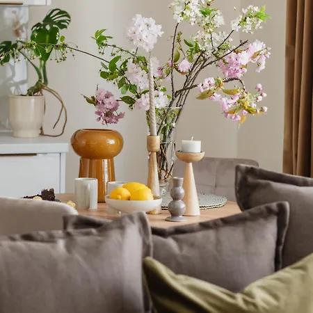 아파트 Ts Gold New Town & Free Private Parking 슈체친