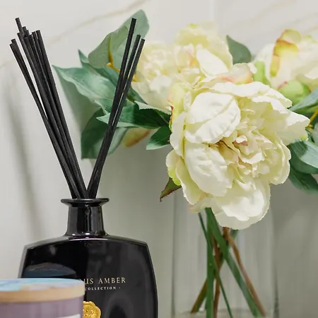 Ts Gold New Town & Free Private Parking