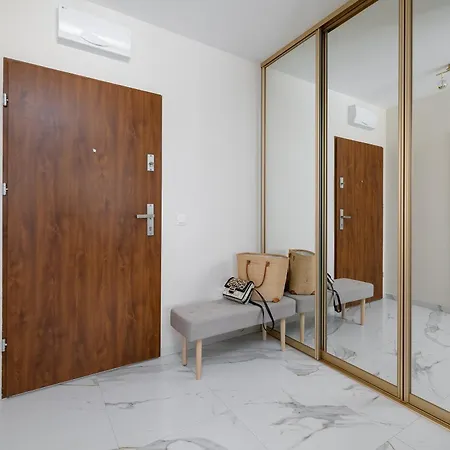 Appartement Ts Gold New Town & Free Private Parking *