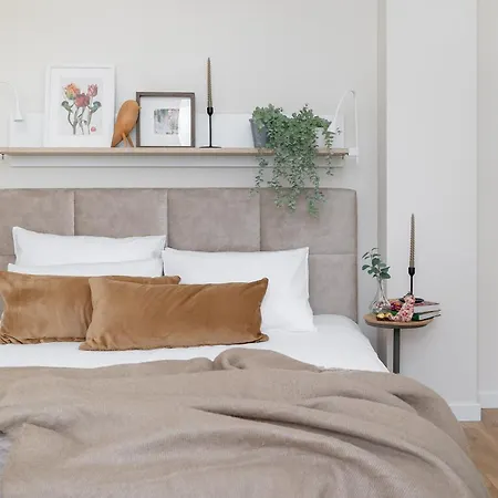 아파트 Ts Gold New Town & Free Private Parking 슈체친