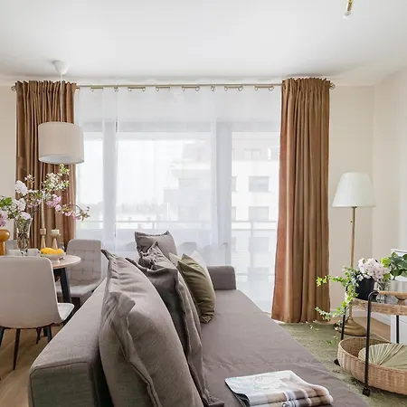 Appartement Ts Gold New Town & Free Private Parking *