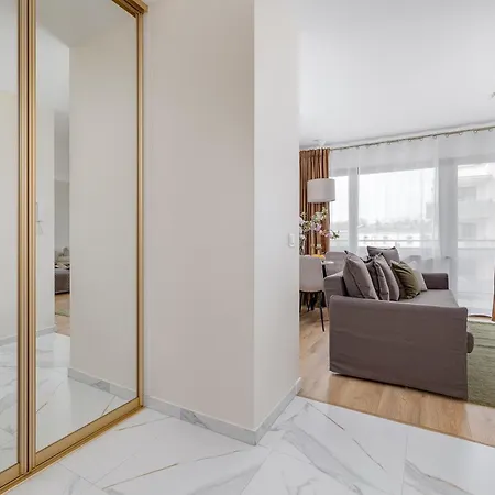 Apartment Ts Gold New Town & Free Private Parking *