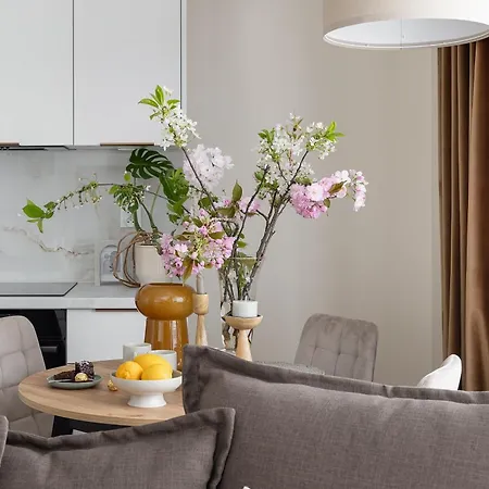 아파트 Ts Gold New Town & Free Private Parking 슈체친