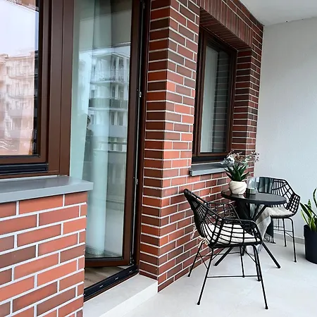 Ts Gold New Town & Free Private Parking 아파트 *