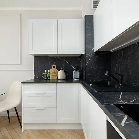 Ts Gold New Town & Free Private Parking 아파트 *