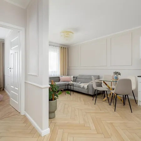 아파트 Ts Gold New Town & Free Private Parking 슈체친