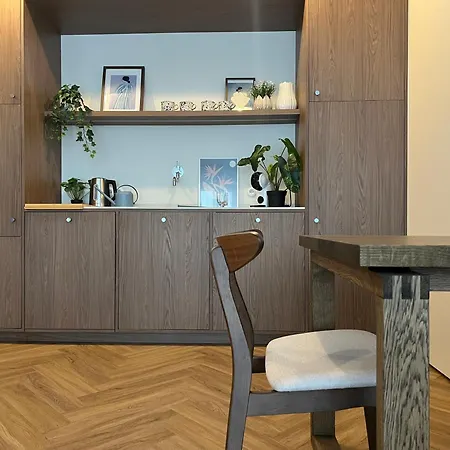 Ts Gold New Town & Free Private Parking Apartamento *