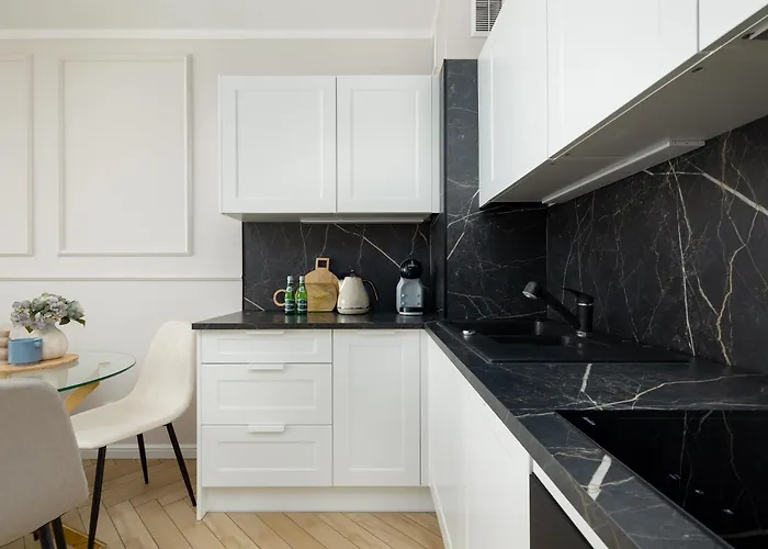 Ts Gold New Town & Free Private Parking Διαμέρισμα *