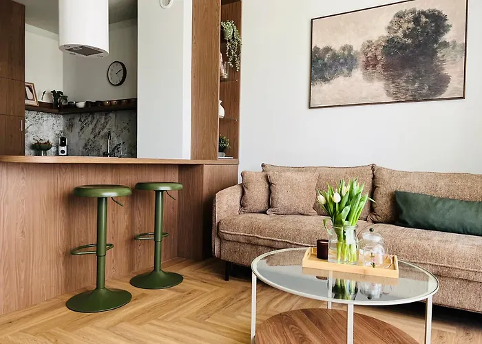 Ts Gold New Town & Free Private Parking Διαμέρισμα *